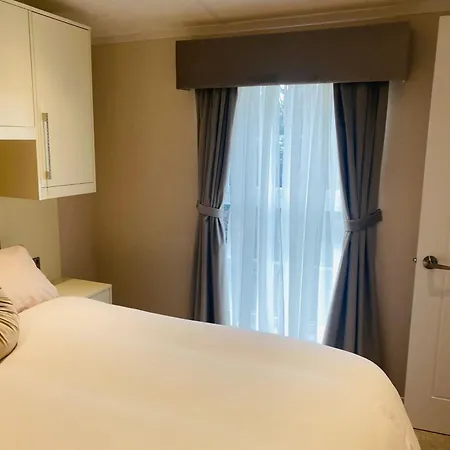 Lakeside アパート