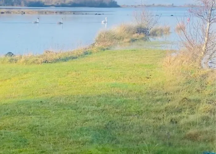 アパート Lakeside *